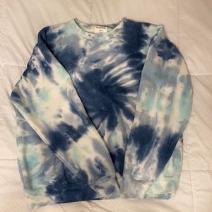 Tye-Dye crewneck, Size: M